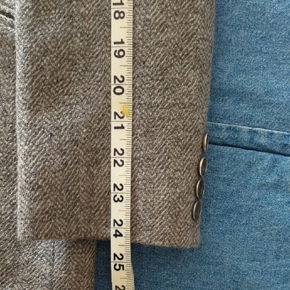 Jones New York Gray Blazer - Picture 9 of 11